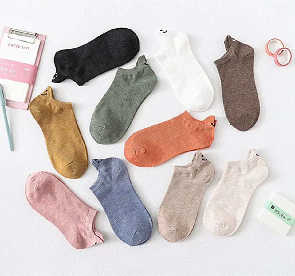 Cozy Socks – VivaSmile 10 Pairs of Smiley Heel Ankle Socks