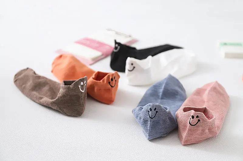 Cozy Socks – VivaSmile 10 Pairs of Smiley Heel Ankle Socks
