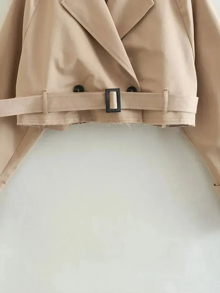 The Vivafem Cropped Trench – Minimal Luxe Edition